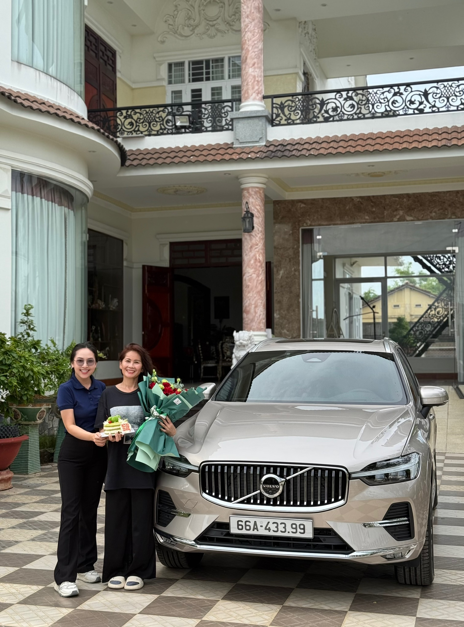 Volvo XC60 Ultra 2026 - Ảnh 6