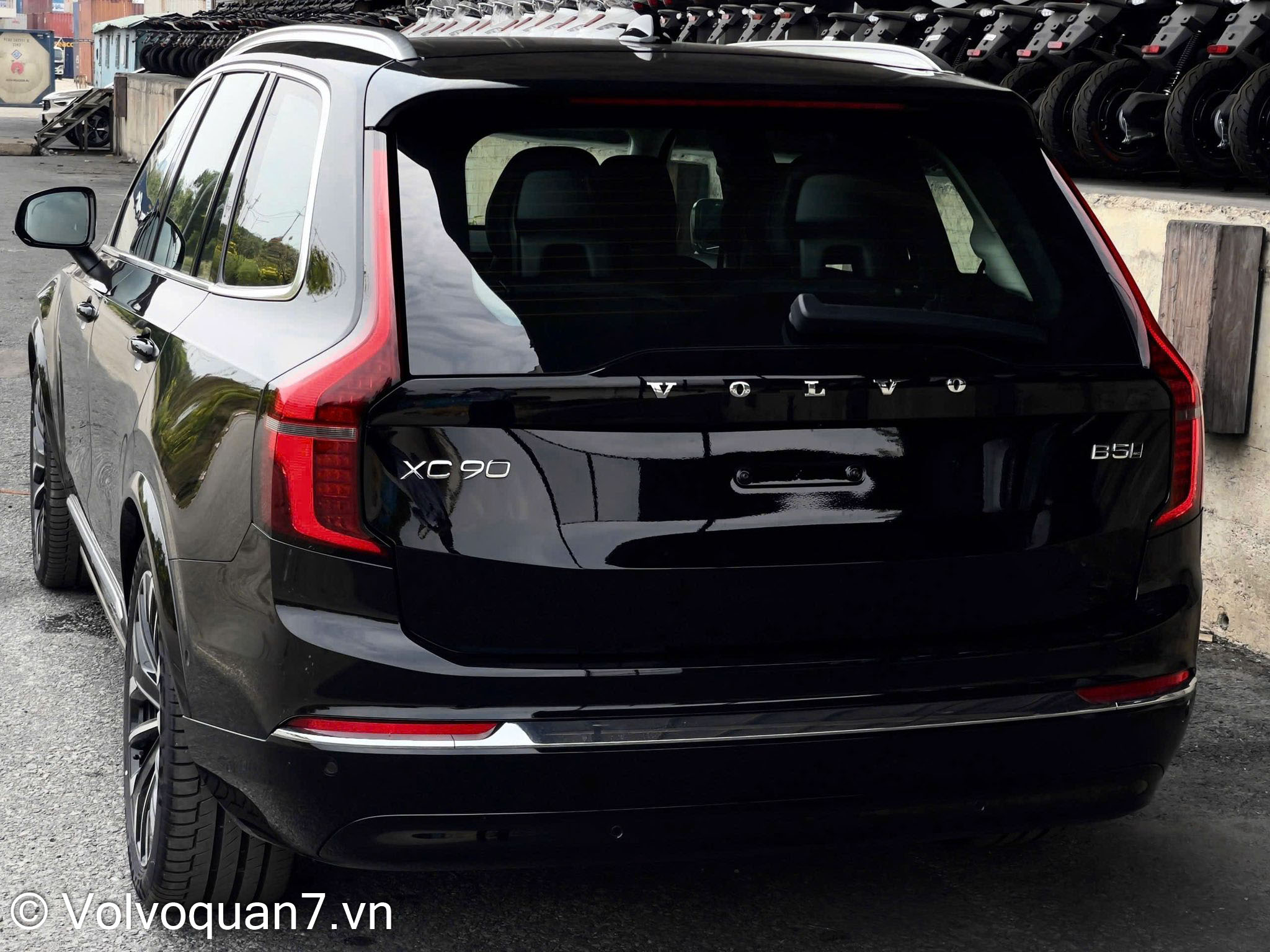 Volvo XC90 Ultra - Ảnh 8