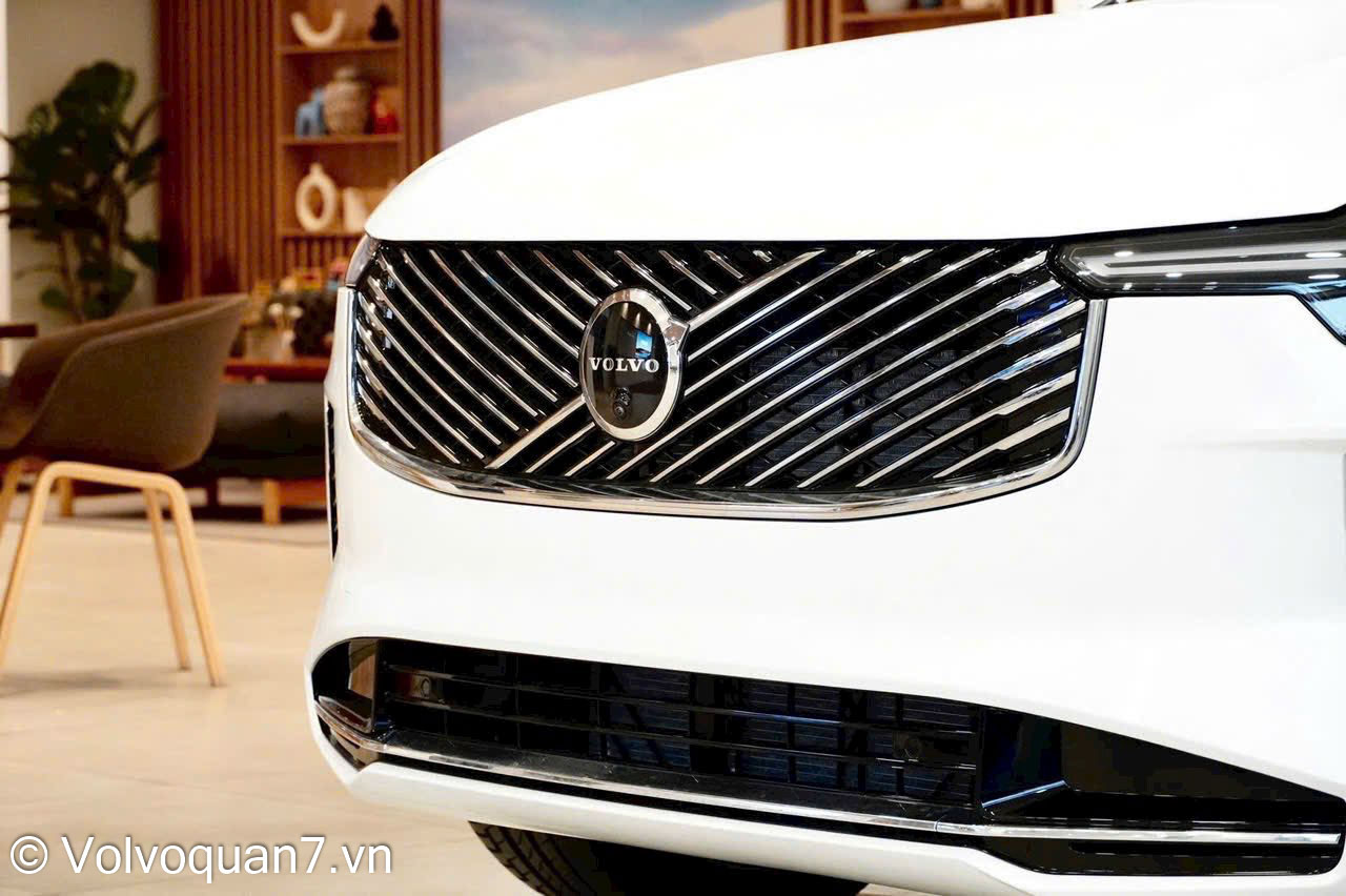 Volvo XC90 Ultra - Ảnh 12